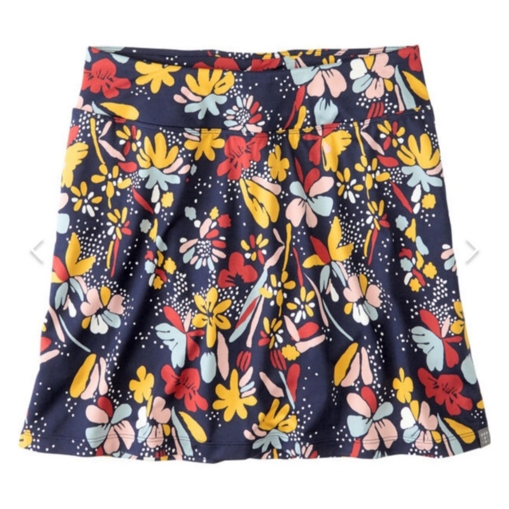 Title Nine Dream Floral Print Skort